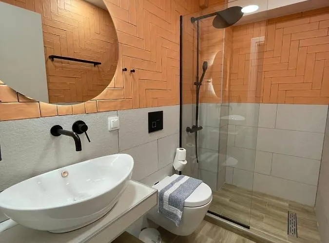 Valory #1,2 Aesthetic Soluň